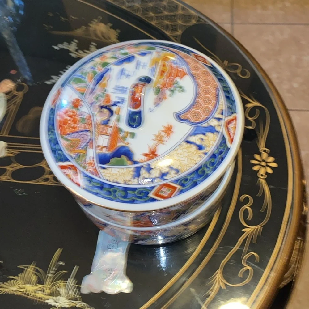 BX48 Vintage Imari Japan porcelain two tier serving bowls with lid
